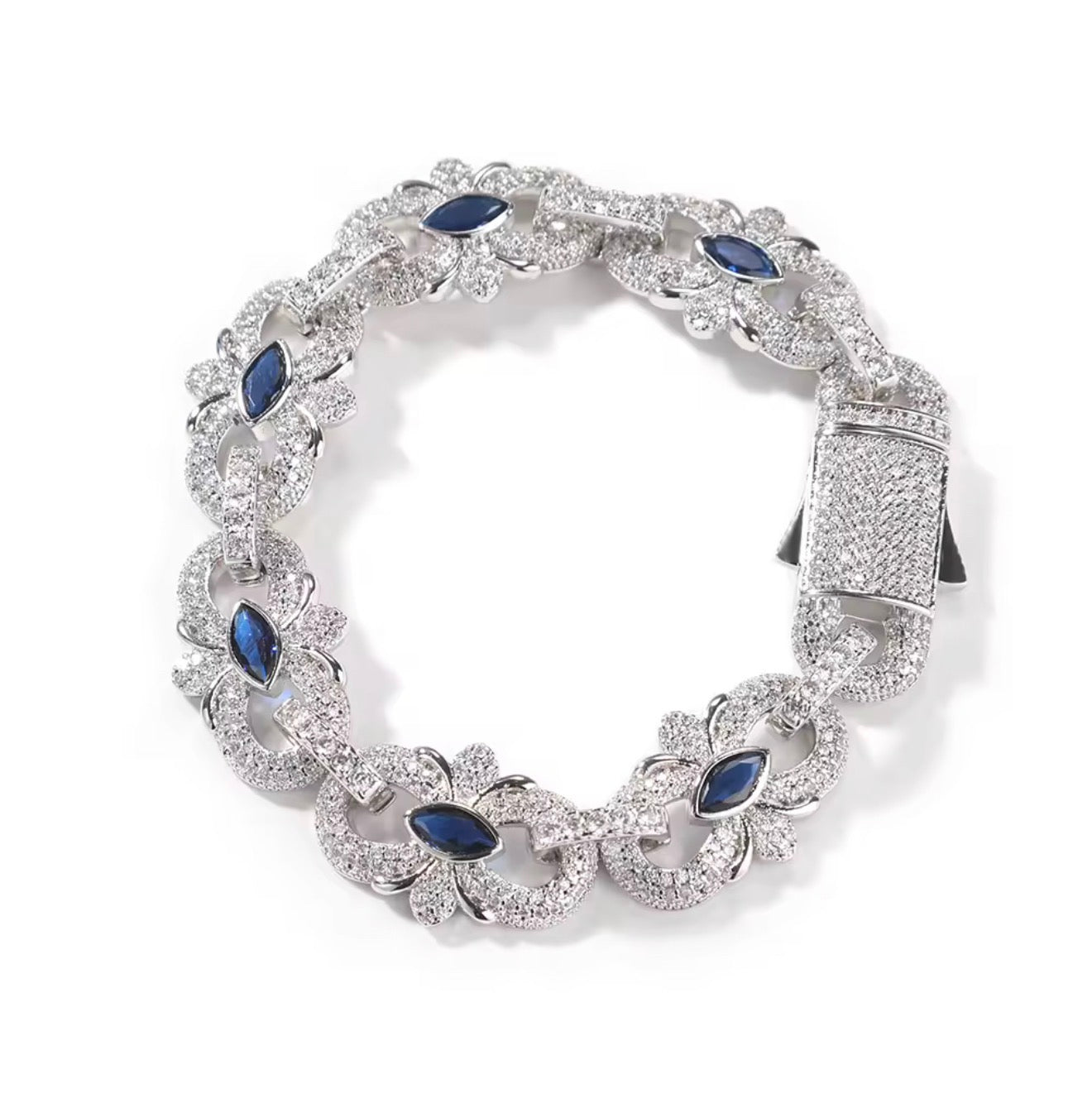 Bracelet floral – Modèle à maillons en forme de fleur sertis de pierres marquise