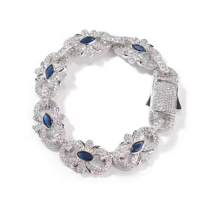 Bracelet floral – Modèle à maillons en forme de fleur sertis de pierres marquise