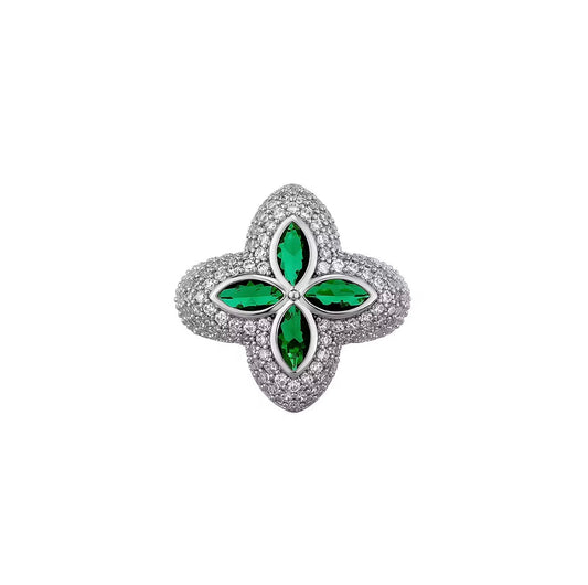 Green-Clover Ring