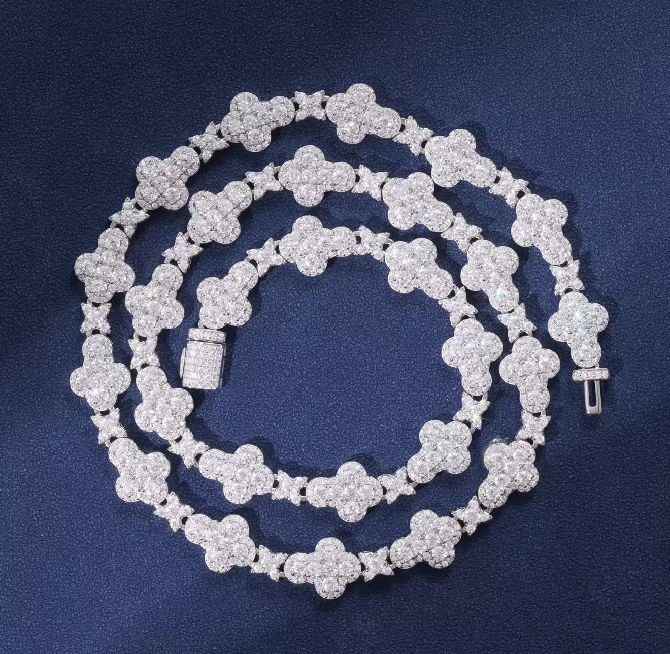 Moissanite - Cross Clover Chain