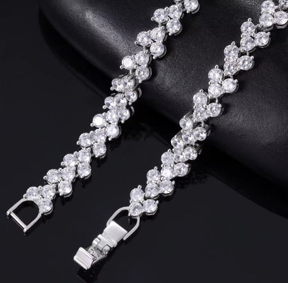 Moissanite - Heart Bracelet