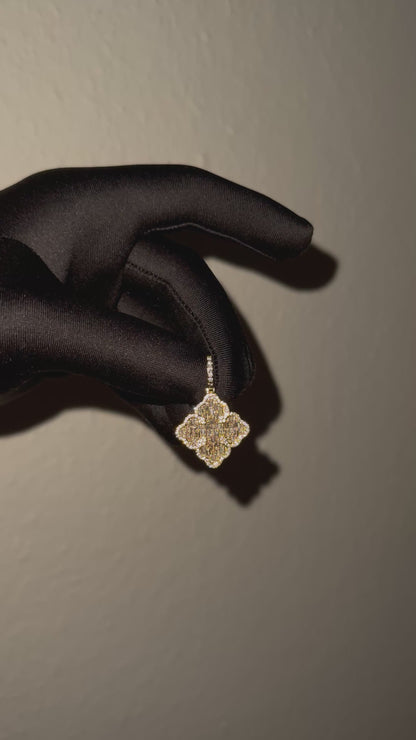 Cloverleaf - Pendant